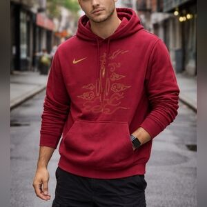 Nike Maroon Hoodie L Gold Swoosh Graphic Pullover Sweatshirt Men’s Streetwear